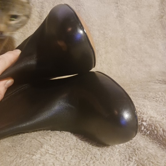 Coach black leather boot - Picture 7 of 7